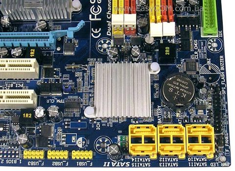 Обзор материнской платы GIGABYTE GA-Q35M-S2